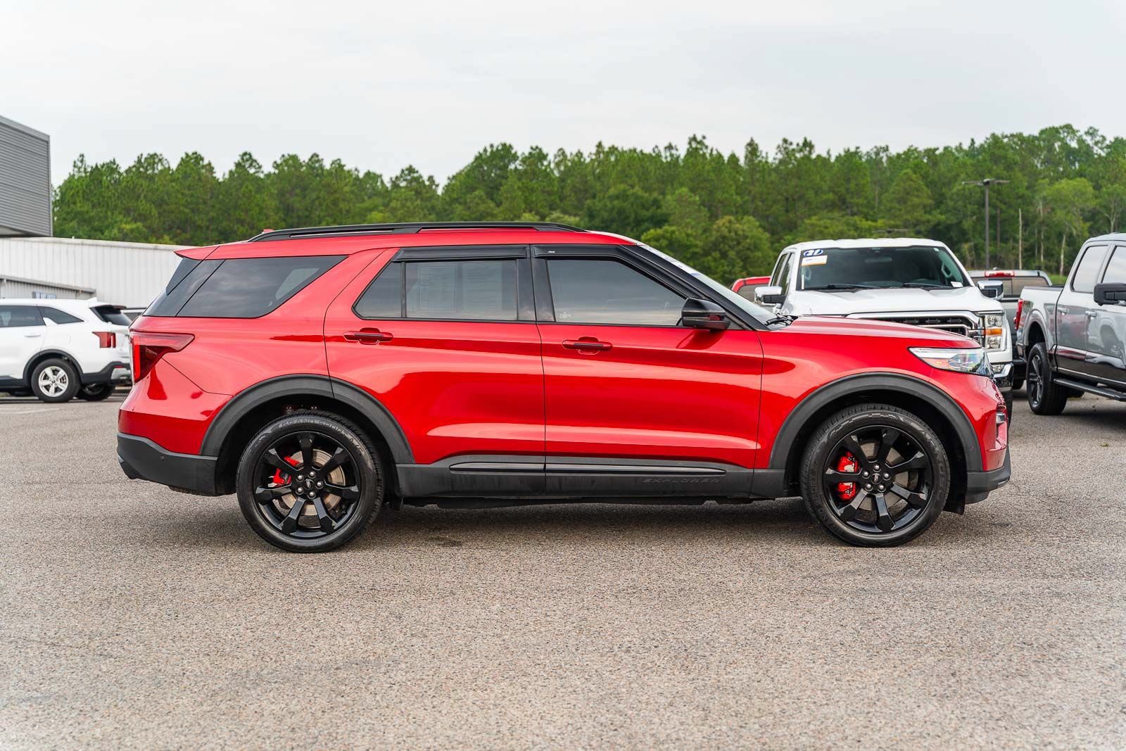 Certified 2020 Ford Explorer ST w/ ST Street Pack AWD/4WD image 8