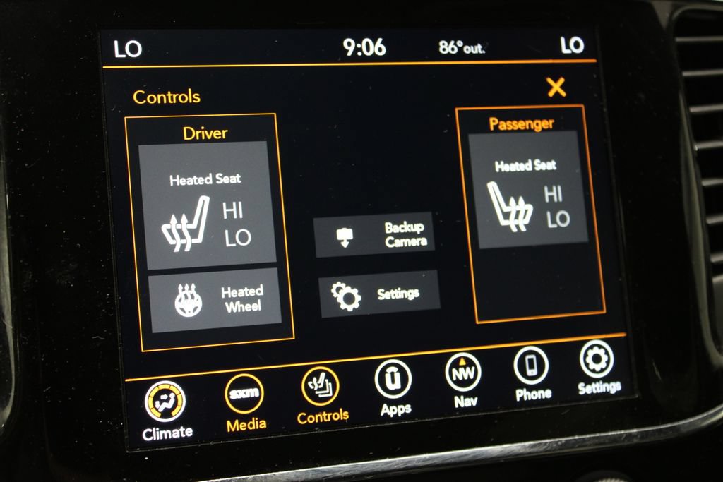 Used 2022 Jeep Grand Cherokee Laredo X RWD image 45