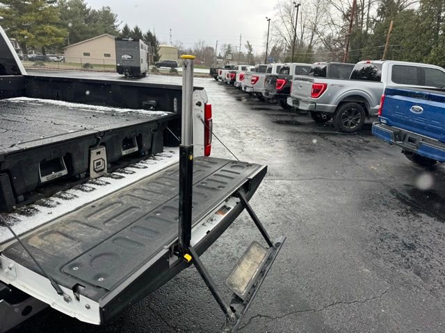 Used 2021 Ford F350 Lariat w/ Tremor Off-Road Package image 14