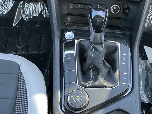New 2026 Volkswagen Taos SE AWD/4WD image 18