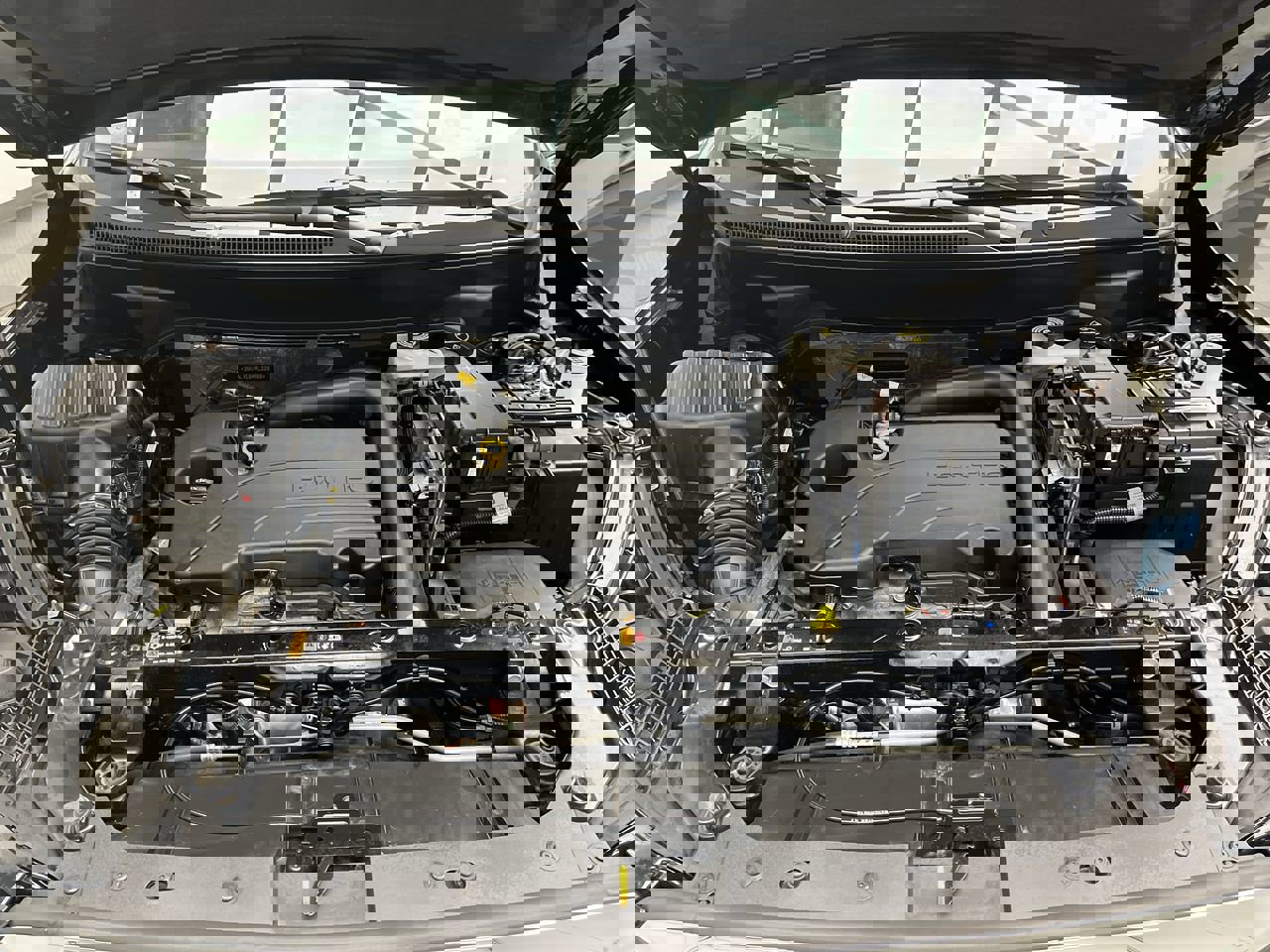 Certified 2024 GMC Terrain SLT image 29