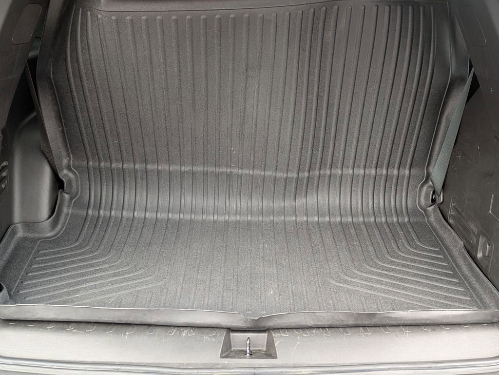 Used 2023 Chevrolet Traverse LT image 13