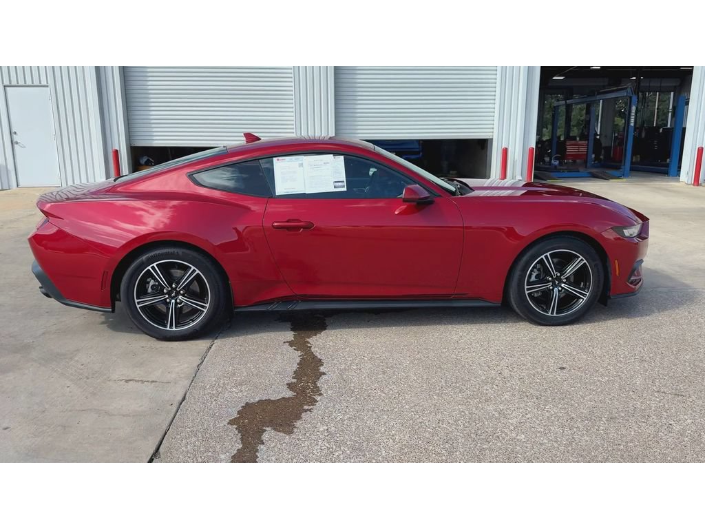 Used 2024 Ford Mustang Coupe RWD image 9