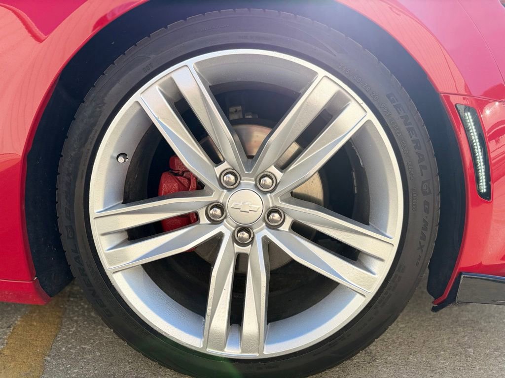 Used 2018 Chevrolet Camaro LT w/ RS Package RWD image 12
