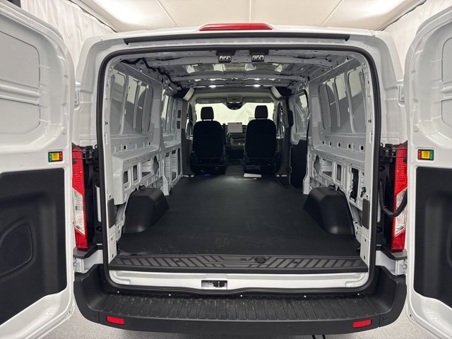 New 2026 Ford Transit 250 Low Roof RWD image 10