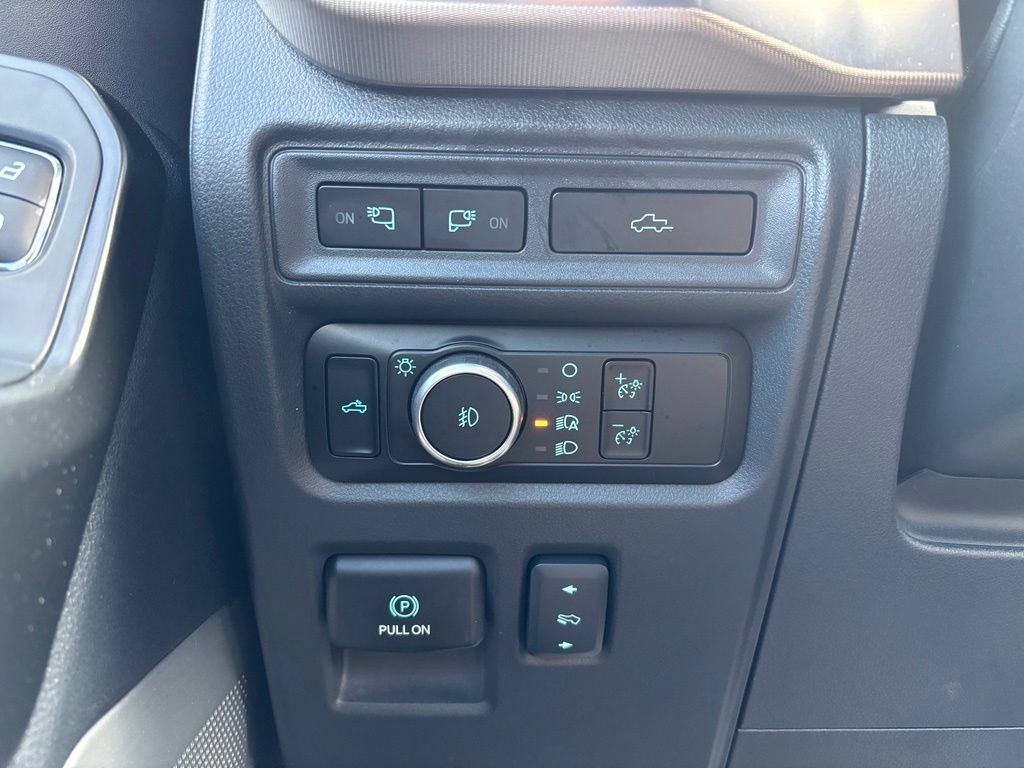 Used 2023 Ford F150 Raptor AWD/4WD image 39