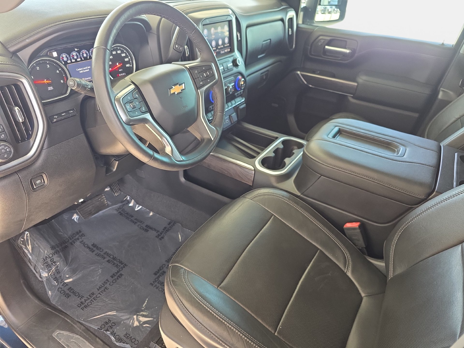 Used 2020 Chevrolet Silverado 2500 LTZ w/ LTZ Premium Package AWD/4WD image 16