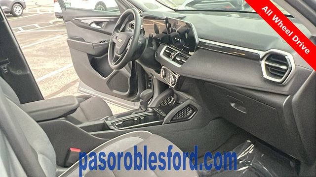 Used 2025 Chevrolet TrailBlazer LT image 13