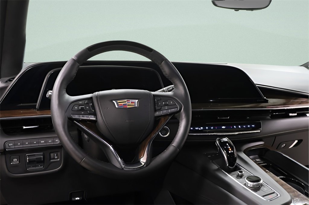 Used 2024 Cadillac Escalade ESV Sport Platinum w/ LPO, ONYX Package image 8