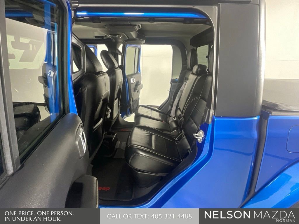 Used 2020 Jeep Gladiator Overland AWD/4WD image 12