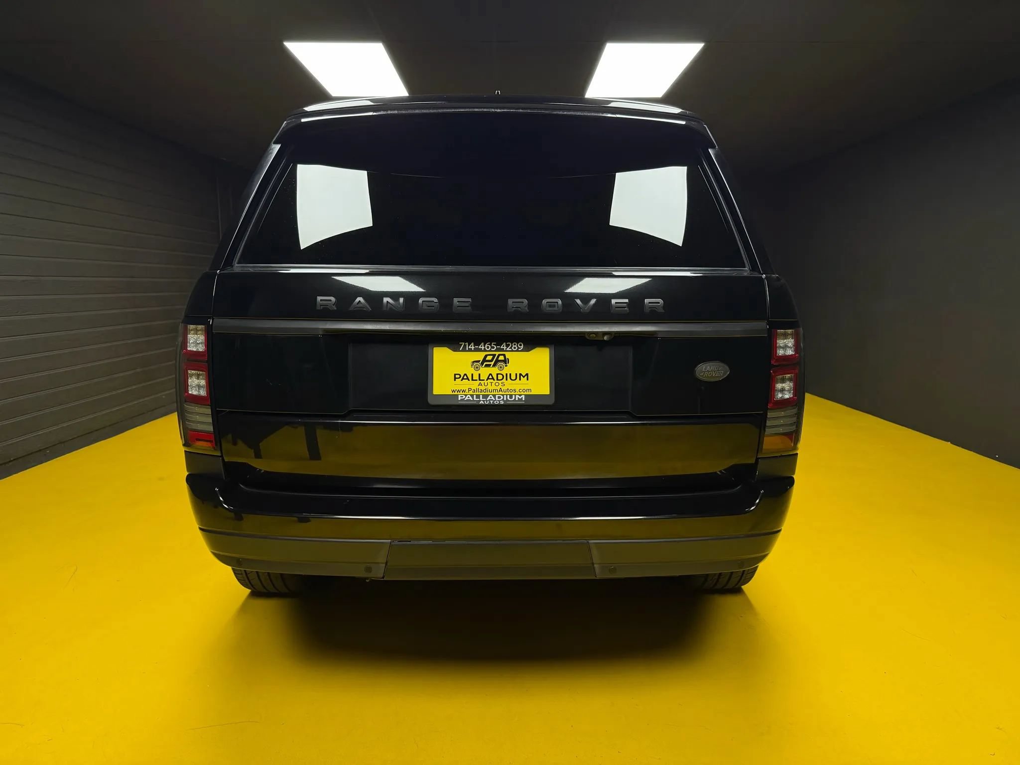 Used 2017 Land Rover Range Rover AWD/4WD image 5