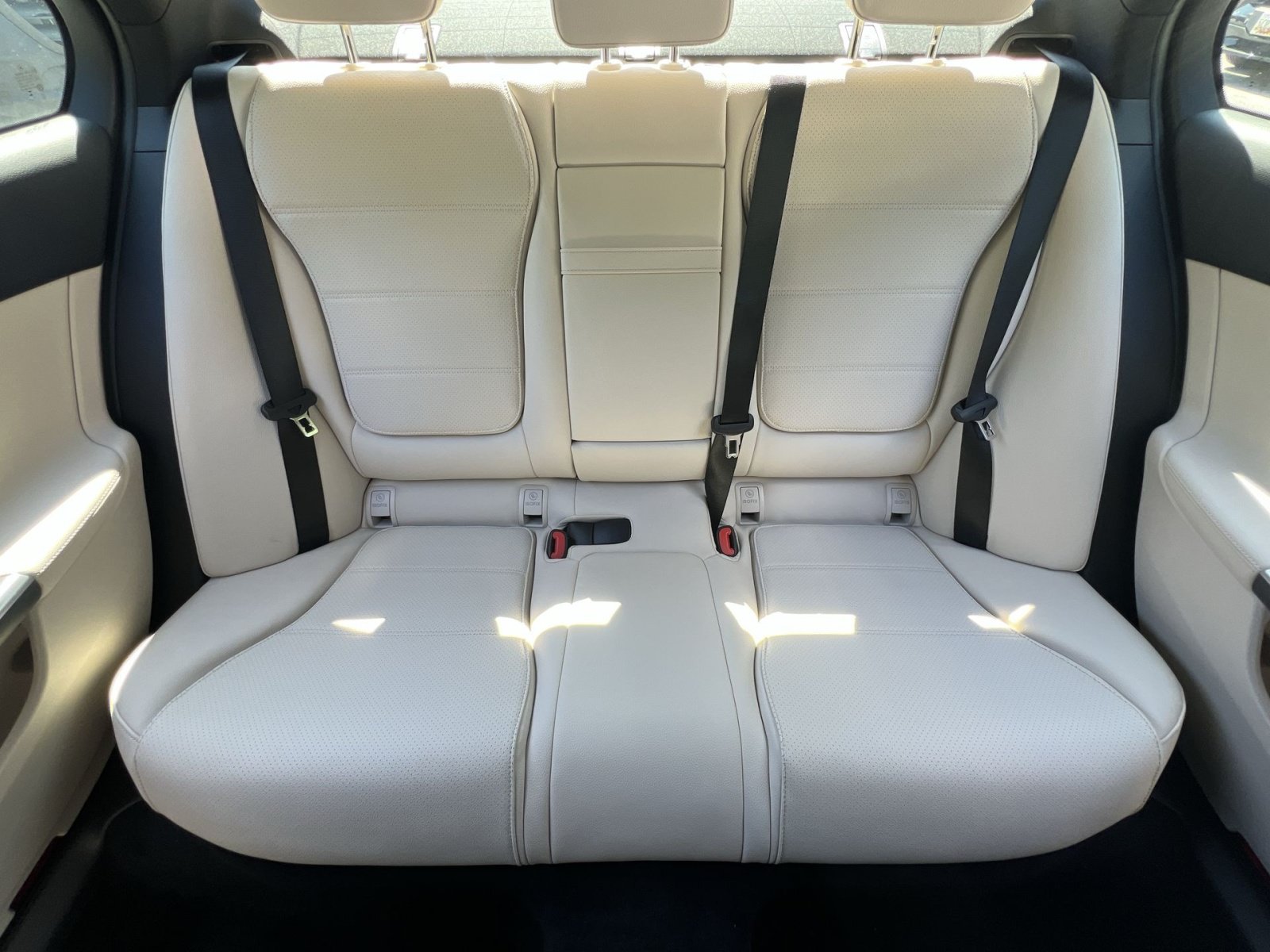 New 2026 Mercedes-Benz C 300 4MATIC Sedan image 15