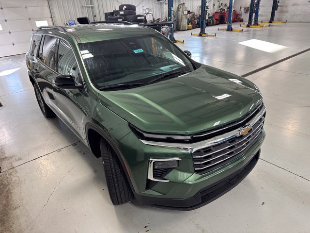 New 2027 Chevrolet Traverse LT w/ LPO, Floor Liner Package AWD/4WD image 31