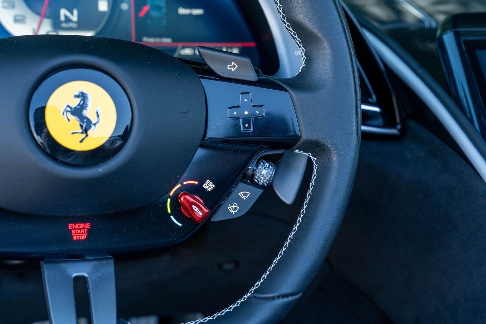 Used 2024 Ferrari Roma Spider RWD image 39