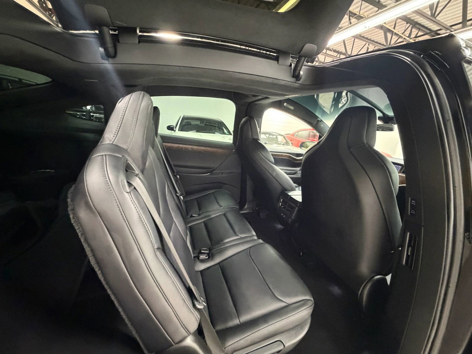 Used 2018 Tesla Model X 100D AWD/4WD image 16
