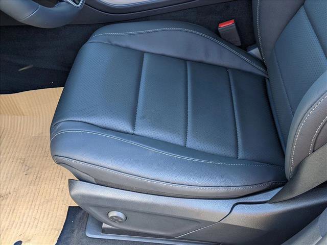 Used 2025 Mercedes-Benz GLE 350 4MATIC image 4