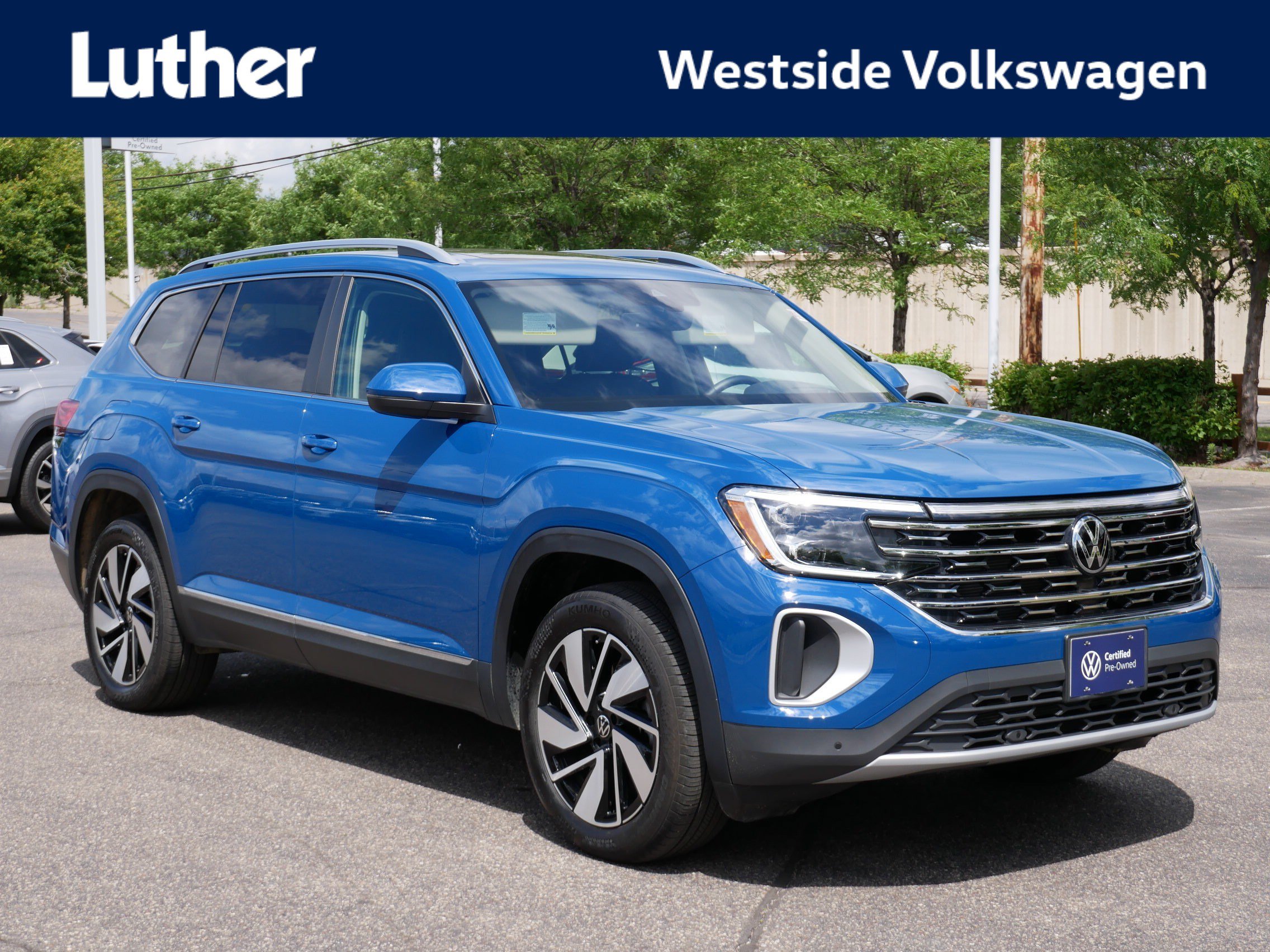 Certified 2025 Volkswagen Atlas SEL AWD/4WD image 1