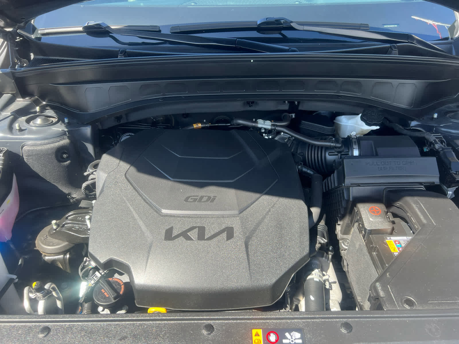 Used 2022 Kia Telluride EX w/ EX Premium Package image 3