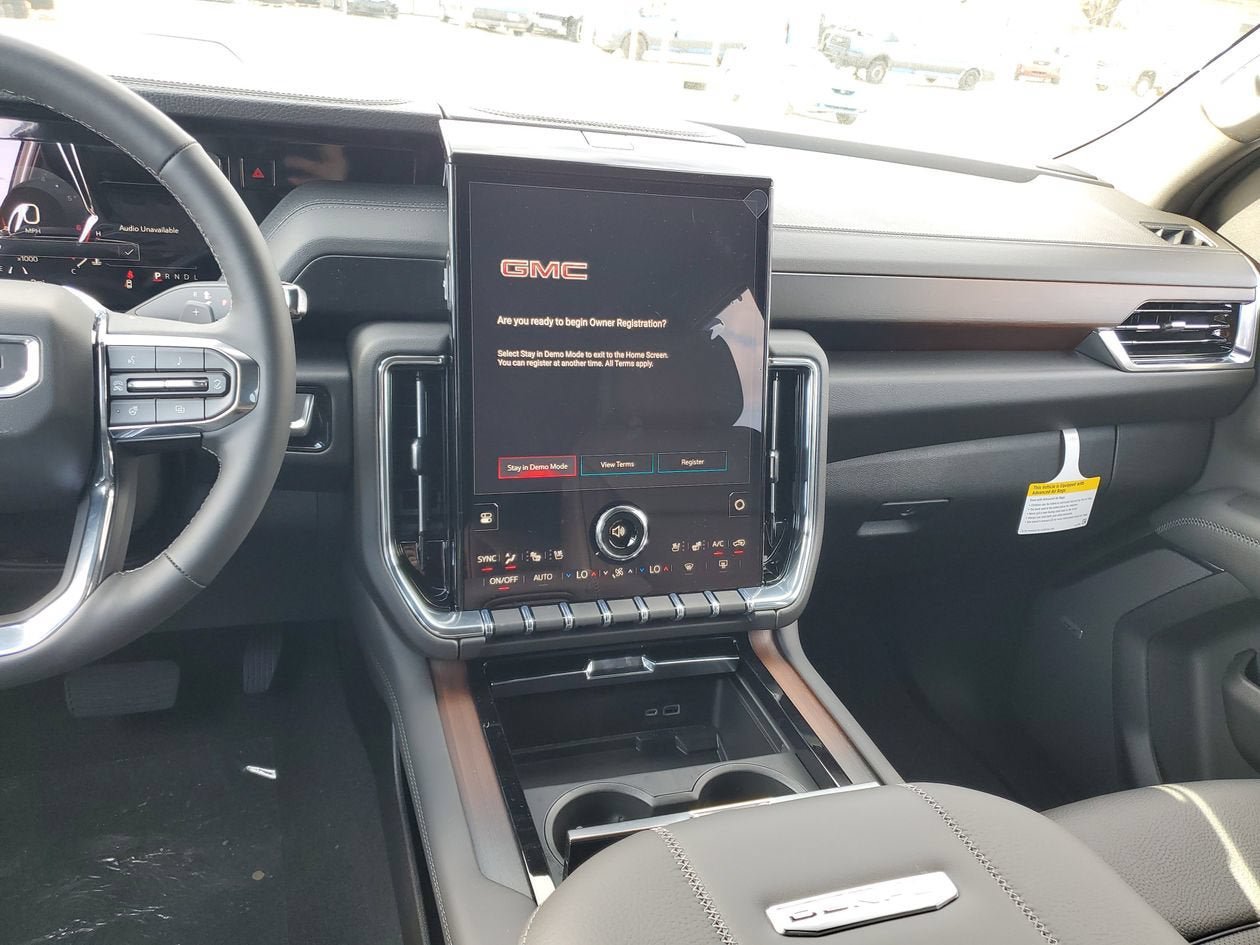 New 2026 GMC Yukon XL Denali w/ Sun & Power Step Package AWD/4WD image 14