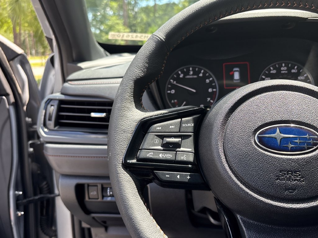 Used 2025 Subaru Forester Touring w/ Popular Package - Touring AWD/4WD image 12