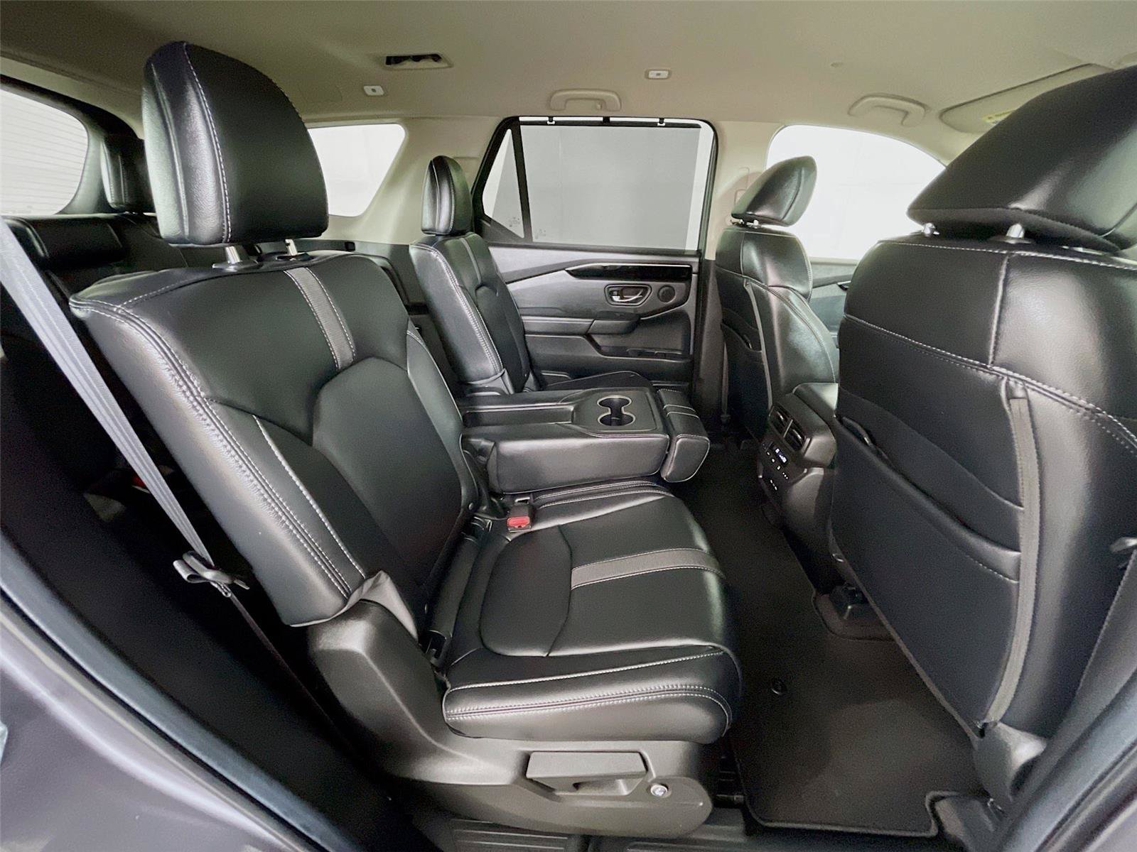 Certified 2025 Honda Pilot EX-L image 33