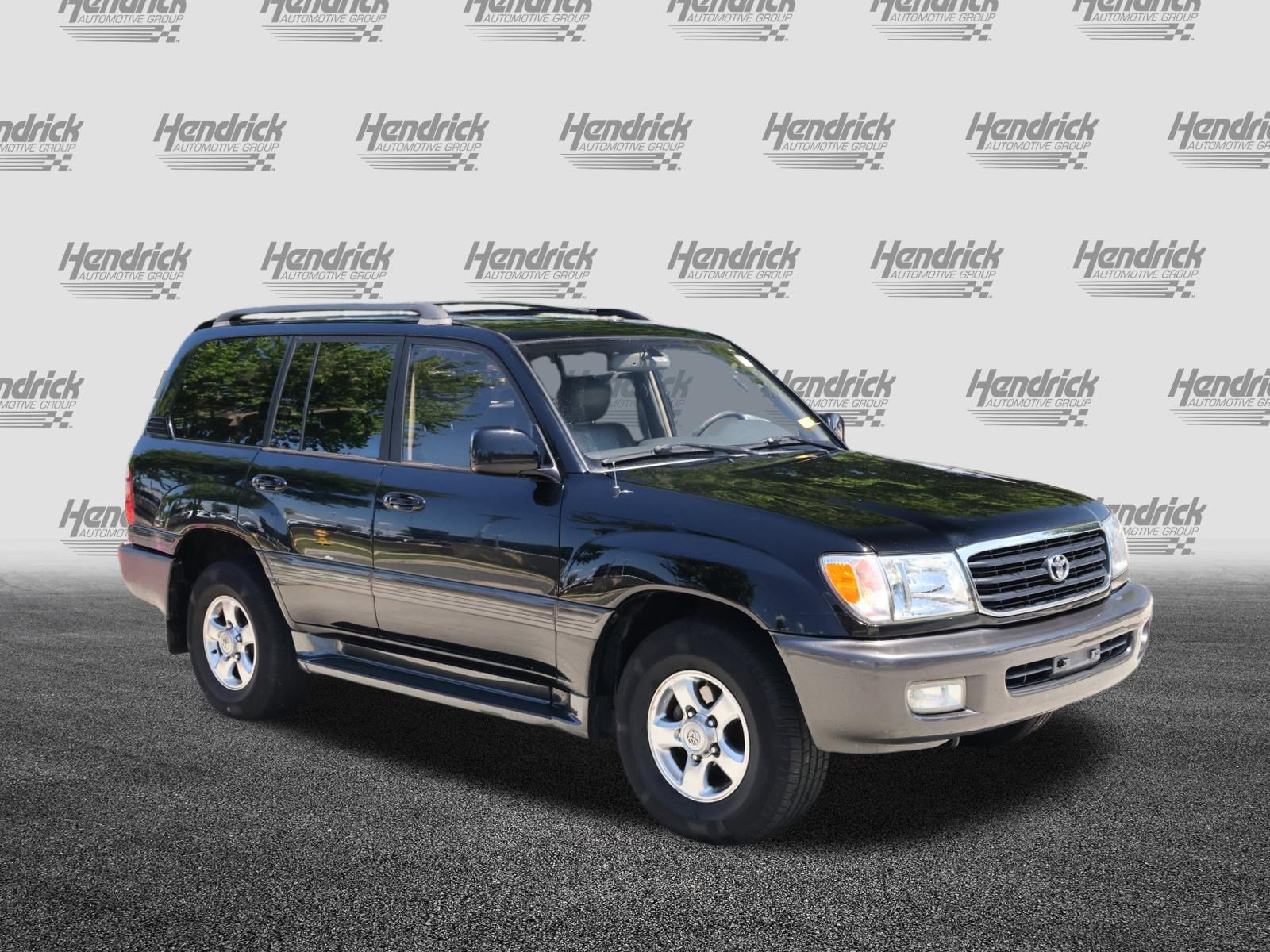Used 2001 Toyota Land Cruiser AWD/4WD image 2