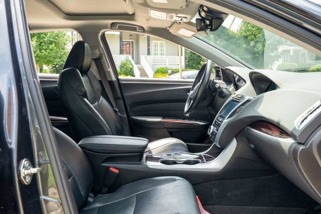Used 2016 Acura TLX V6 w/ Technology Package FWD image 39