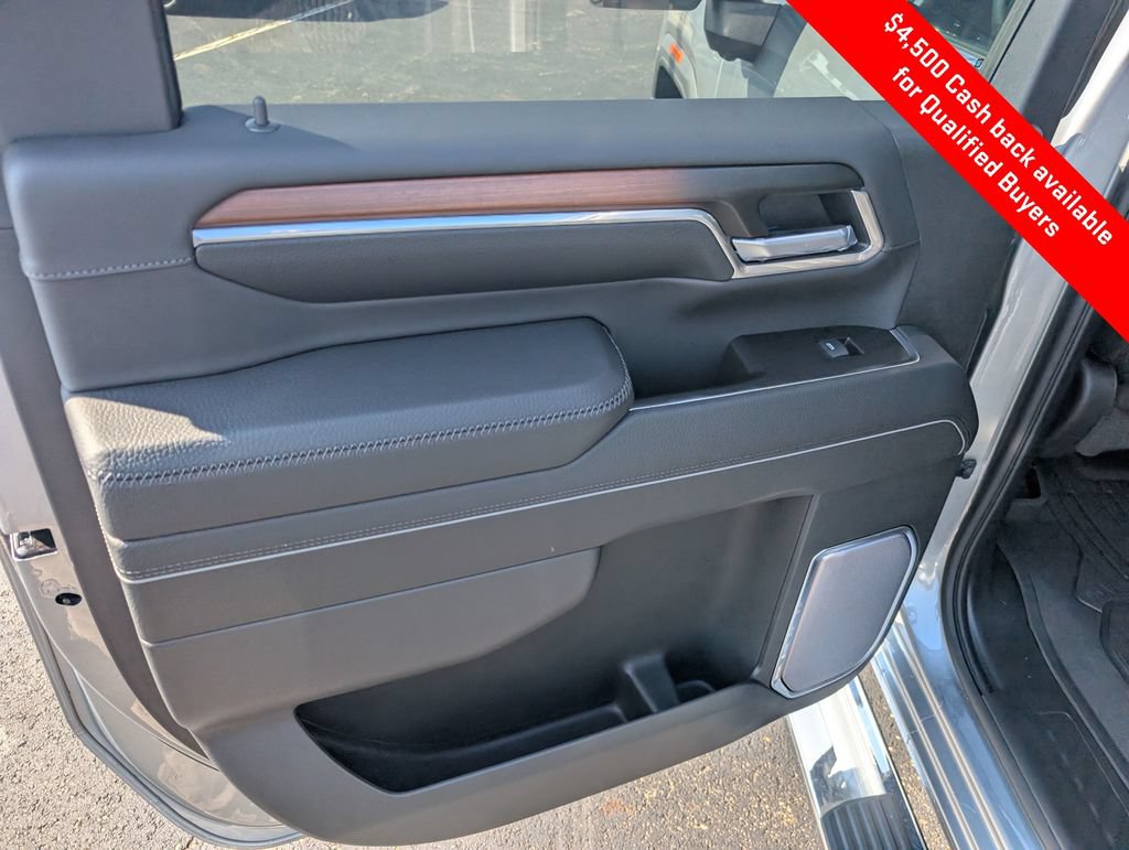 New 2026 GMC Sierra 3500 Denali w/ Denali Reserve Package AWD/4WD image 12
