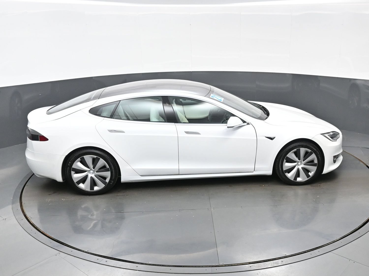 Used 2021 Tesla Model S Long Range AWD/4WD image 43