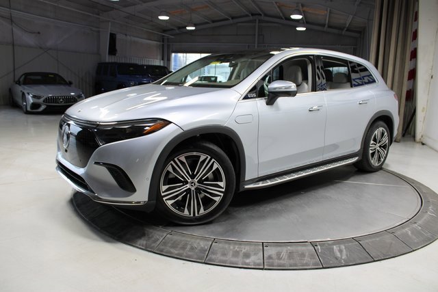 Used 2024 Mercedes-Benz EQS 450+ 4MATIC SUV image 4