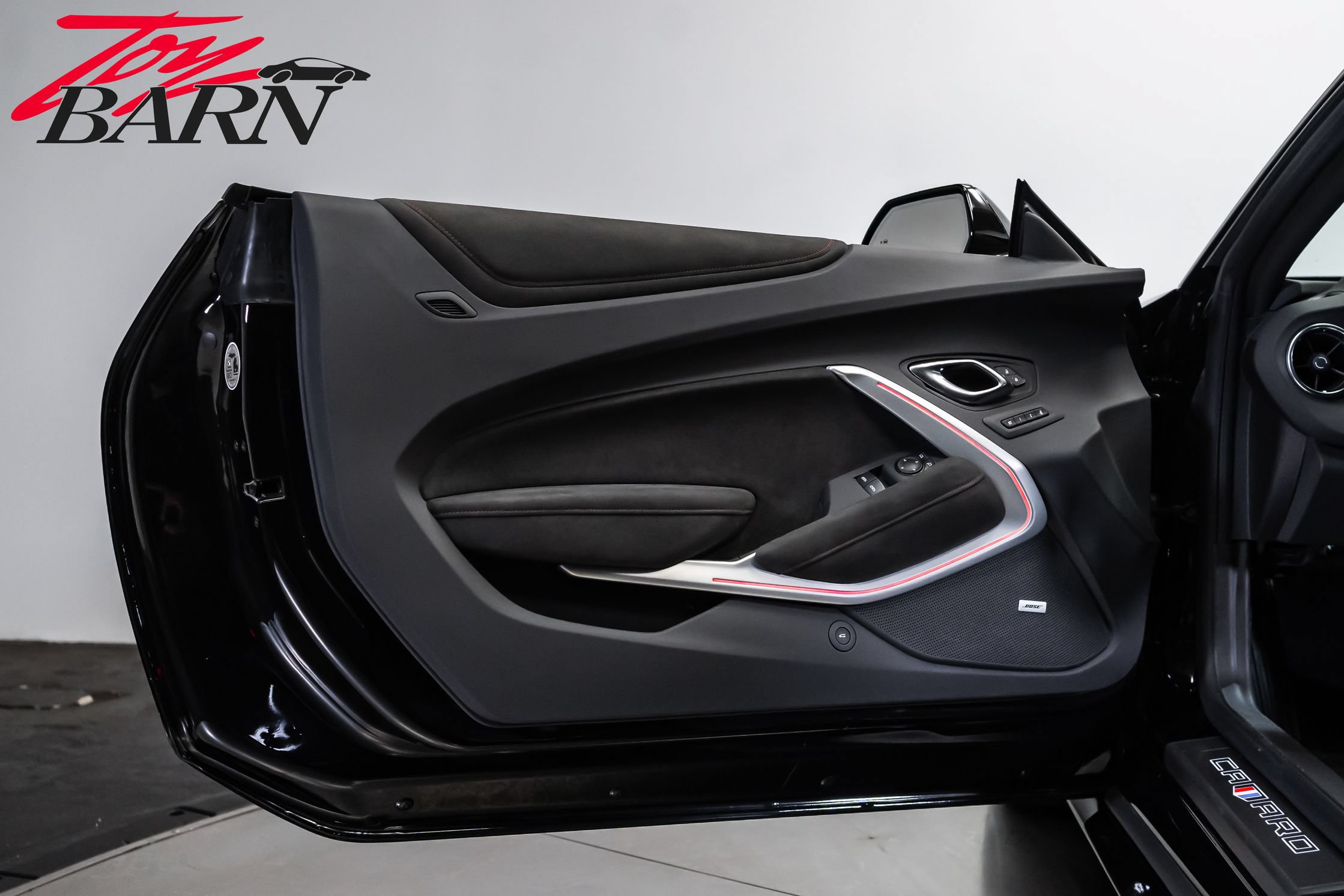 Used 2023 Chevrolet Camaro ZL1 RWD image 19