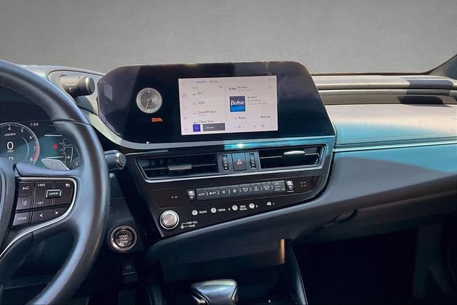 Used 2023 Lexus ES 350 w/ Accessory Package (Z2) FWD image 6