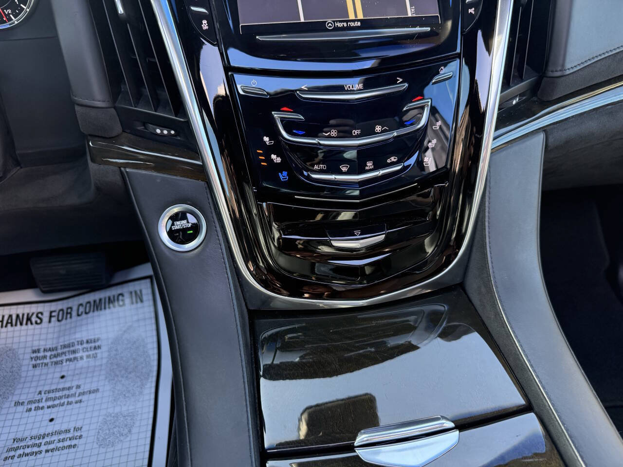 Used 2017 Cadillac Escalade Platinum AWD/4WD image 32