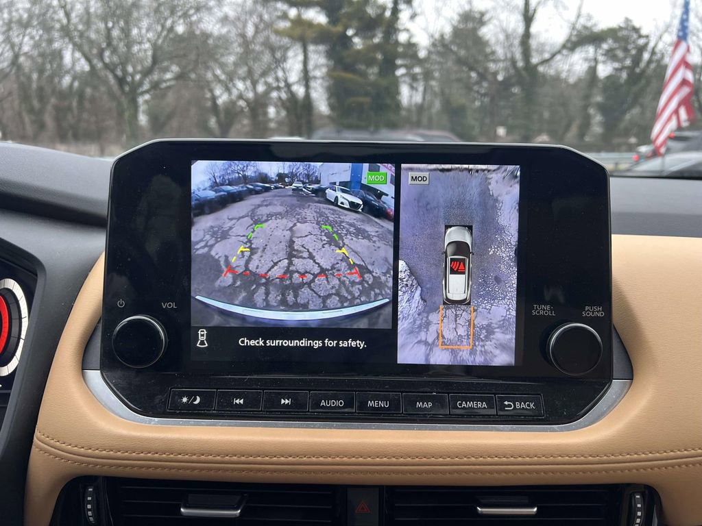 Used 2023 Nissan Rogue Platinum w/ Platinum Premium Package image 28