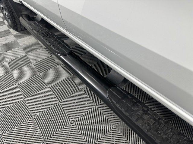 Used 2023 Chevrolet Colorado LT w/ LT Convenience Package III image 10