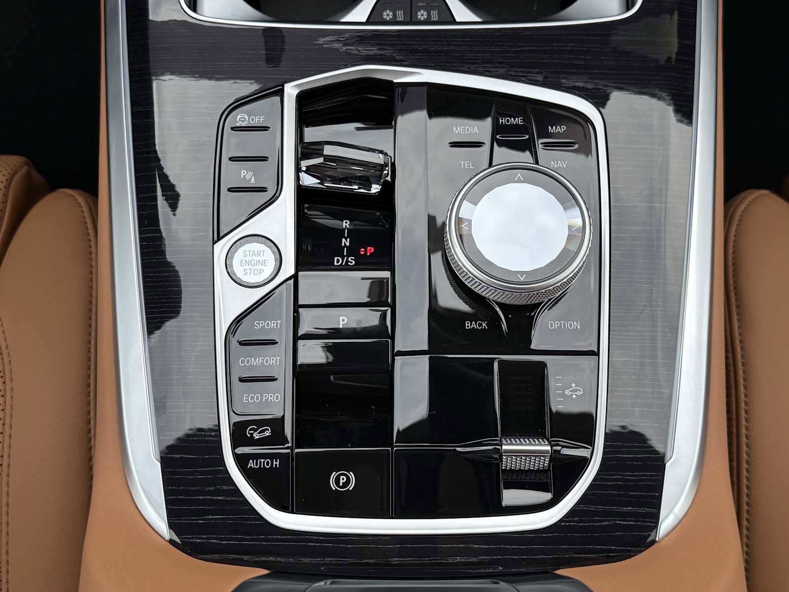 New 2026 BMW X7 xDrive40i w/ Executive Package image 19
