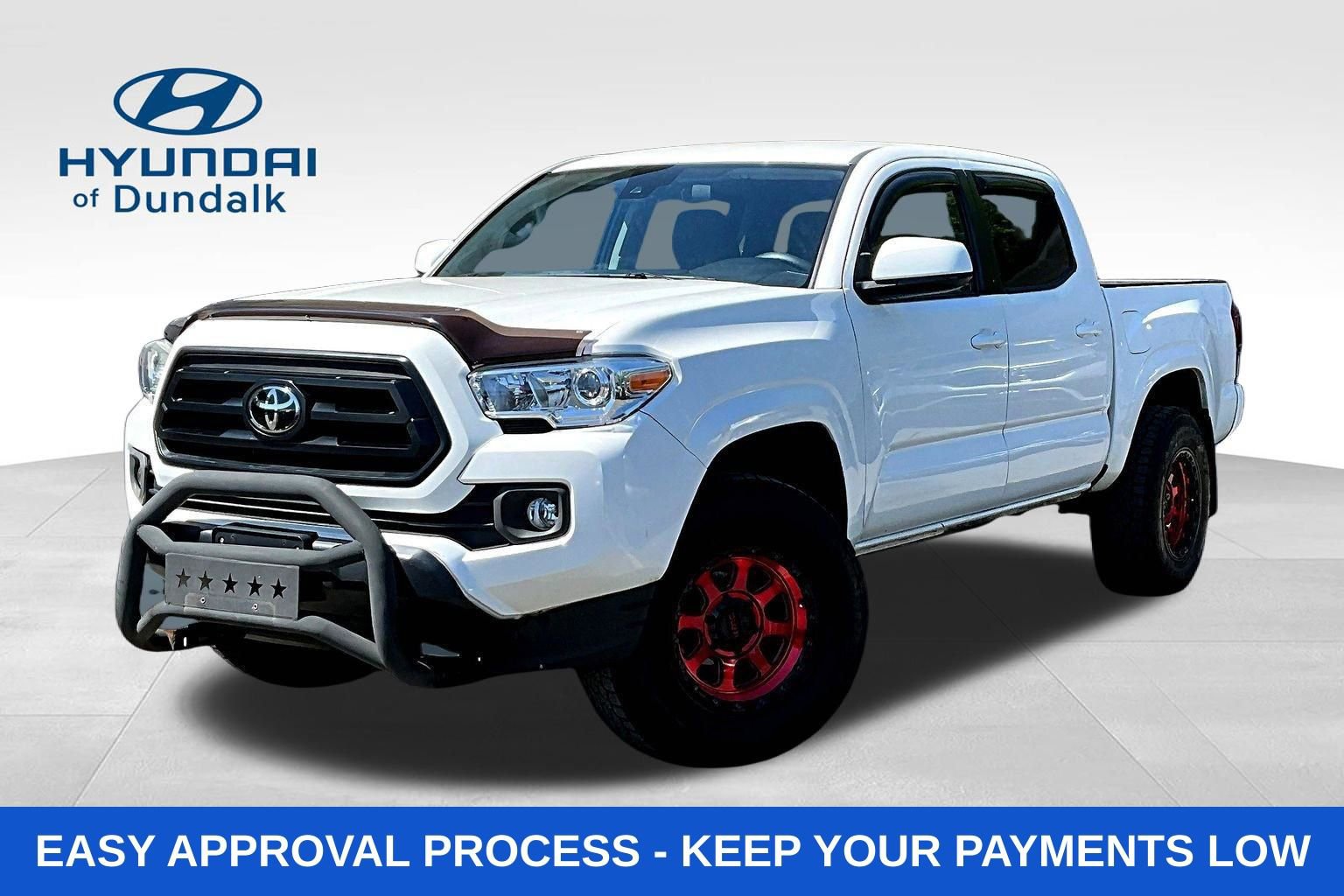 Used 2021 Toyota Tacoma SR AWD/4WD image 1