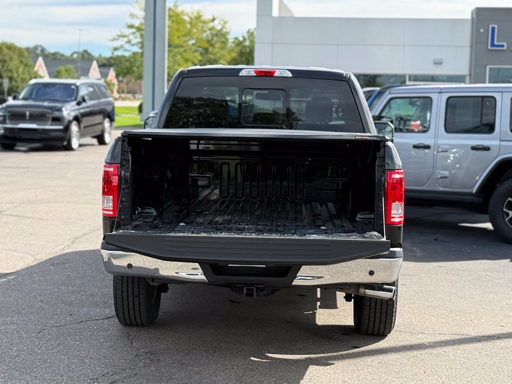 Used 2015 Ford F150 XLT w/ Equipment Group 302A Luxury AWD/4WD image 35