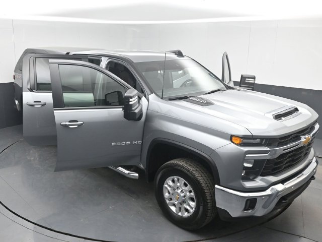 Used 2026 Chevrolet Silverado 2500 LT w/ All Star Edition AWD/4WD image 49