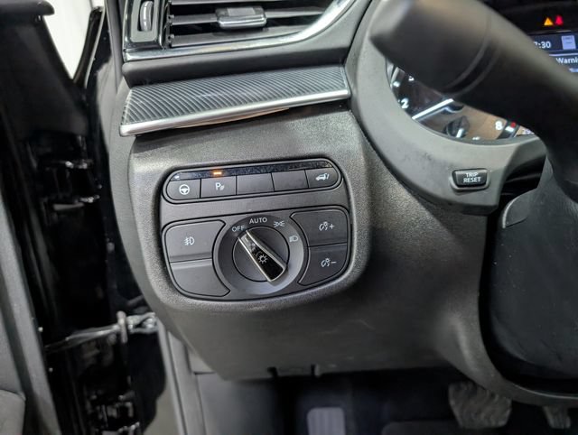 Used 2023 INFINITI QX50 Sport AWD/4WD image 21