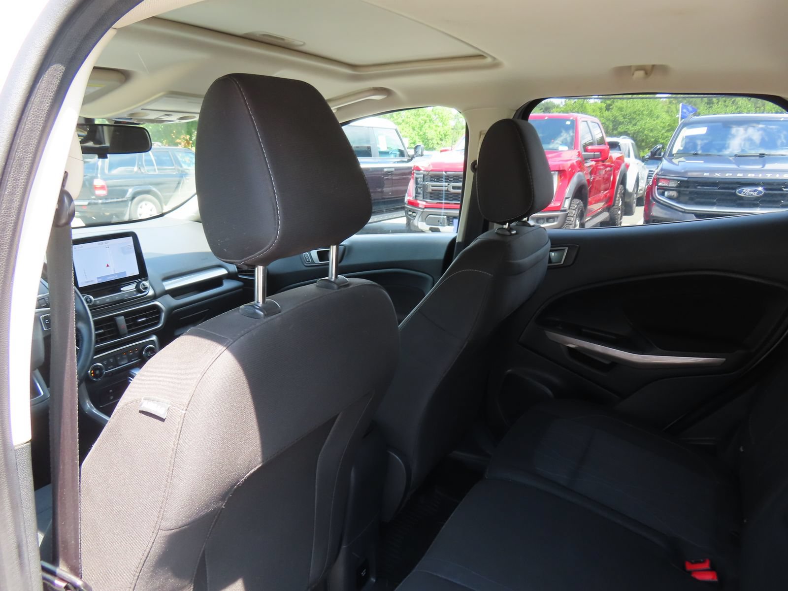 Used 2020 Ford EcoSport SE w/ SE Convenience Package AWD/4WD image 29