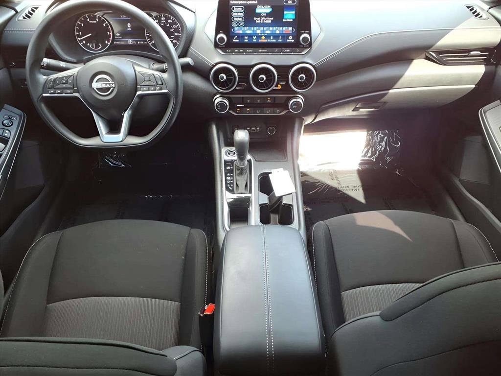 Used 2024 Nissan Sentra SV image 10