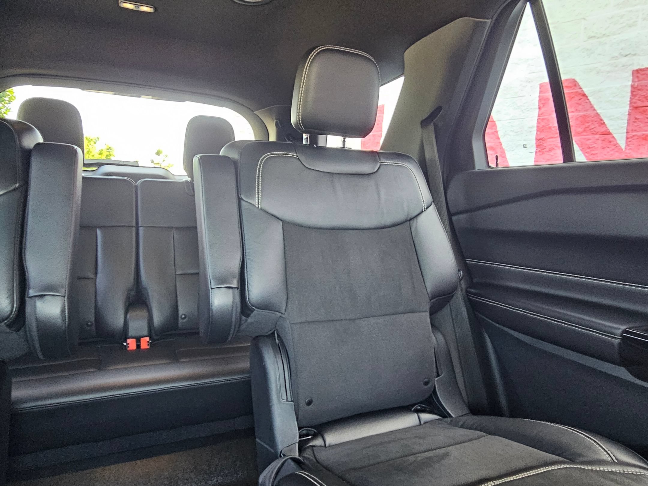 Used 2022 Ford Explorer ST AWD/4WD image 26