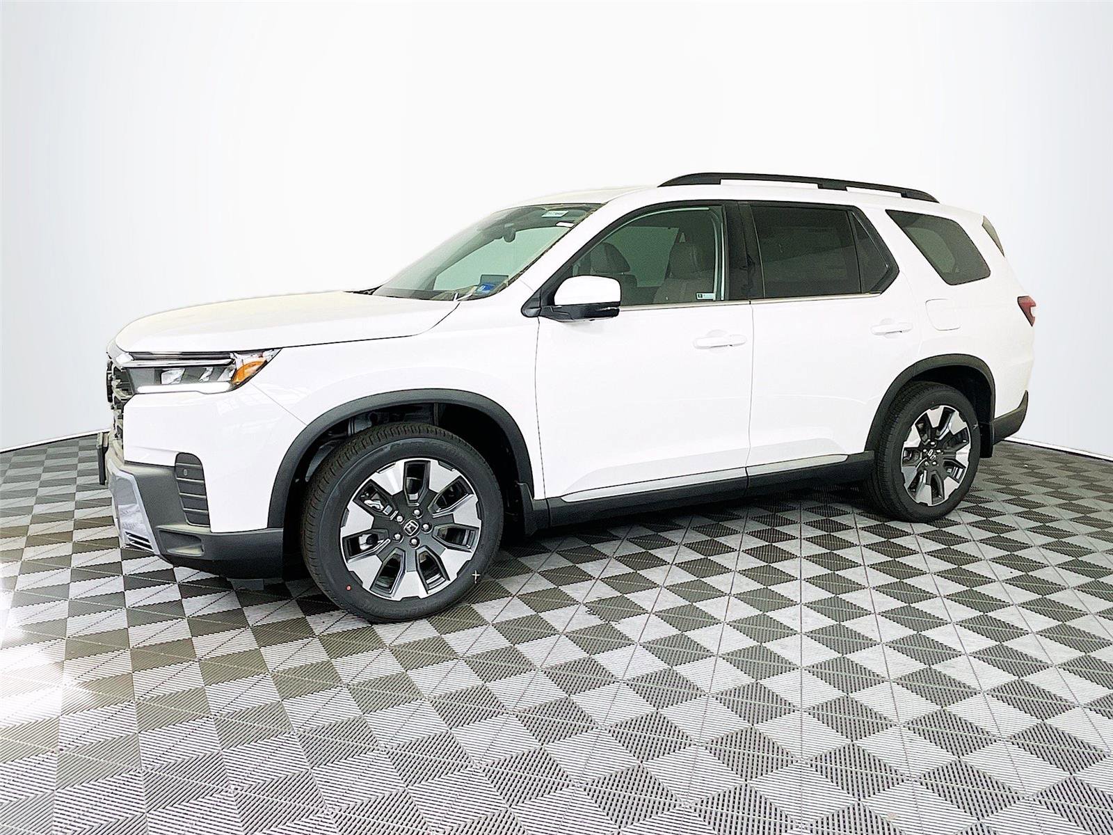 New 2026 Honda Pilot Elite image 3
