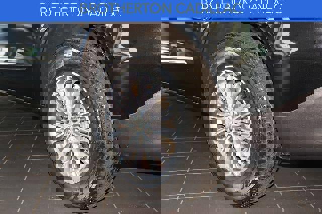 Certified 2024 Buick Enclave Premium AWD/4WD image 15