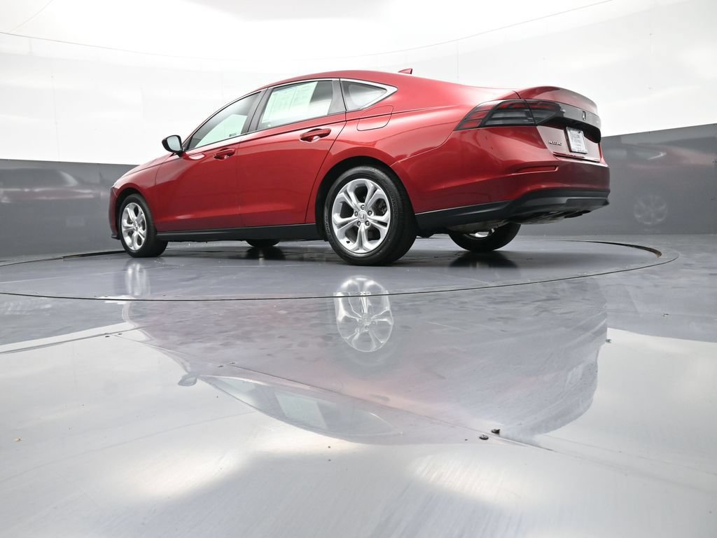 Certified 2023 Honda Accord LX image 31