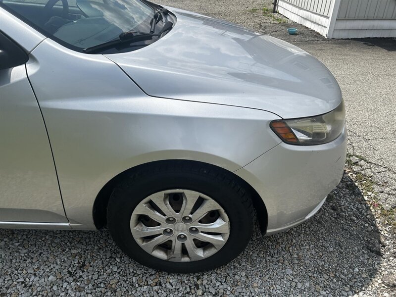 Used 2010 Kia Forte EX FWD image 18