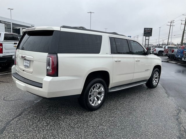Used 2015 GMC Yukon XL SLT image 25