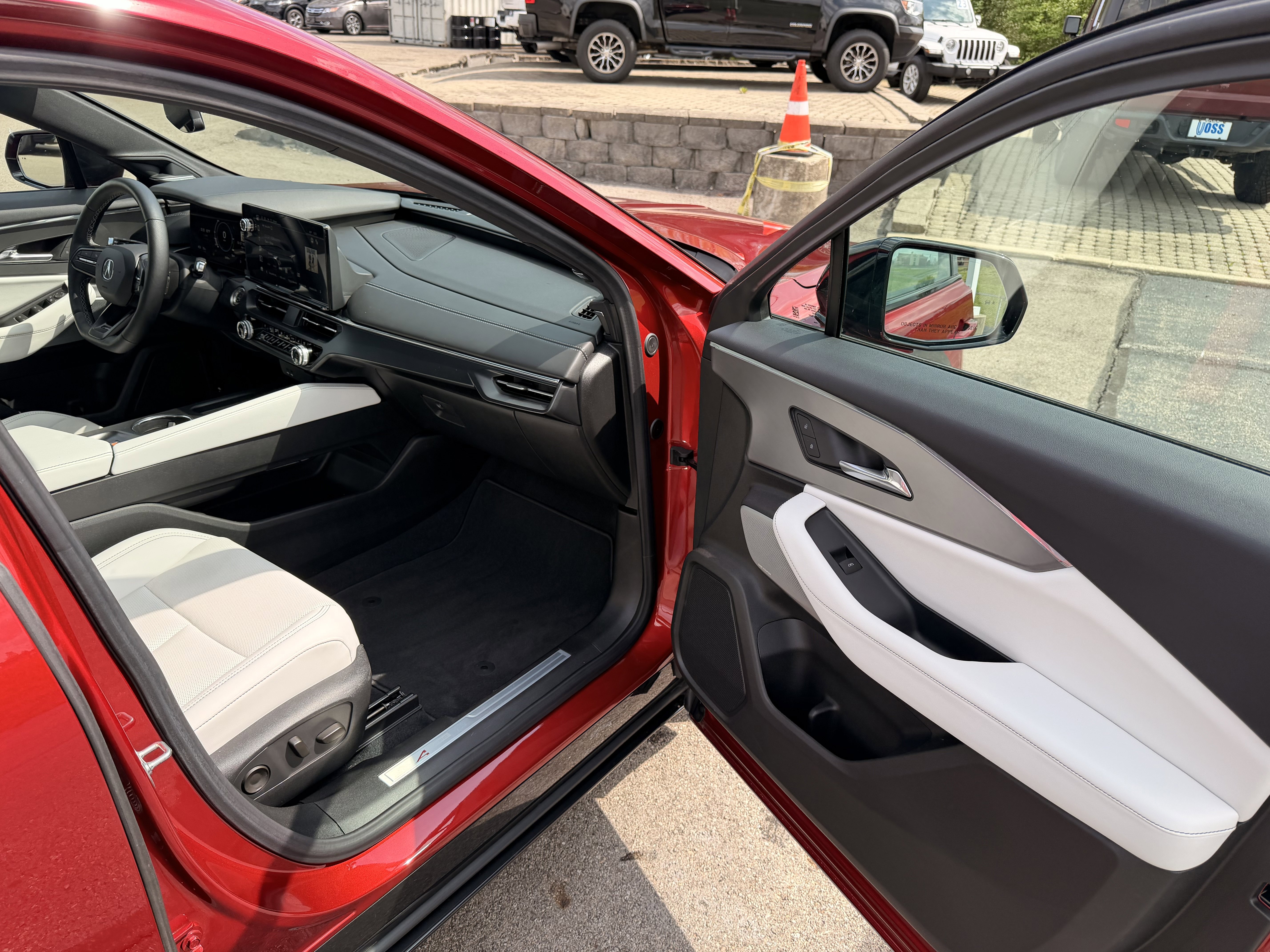 Used 2024 Acura ZDX A-Spec image 15