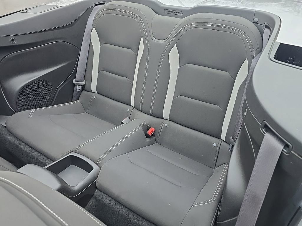 Used 2017 Chevrolet Camaro SS image 30